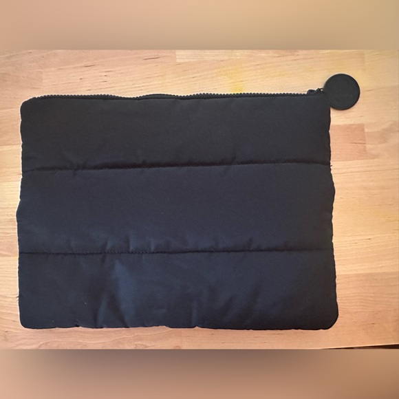 Chanel Black Puffy Nylon Carryall Makeup Bag Toiletry Pouch Case - Picture 2 of 5